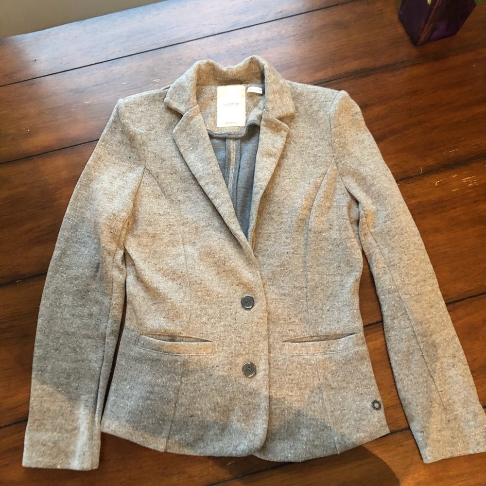 Light brown knit blazer by Numph